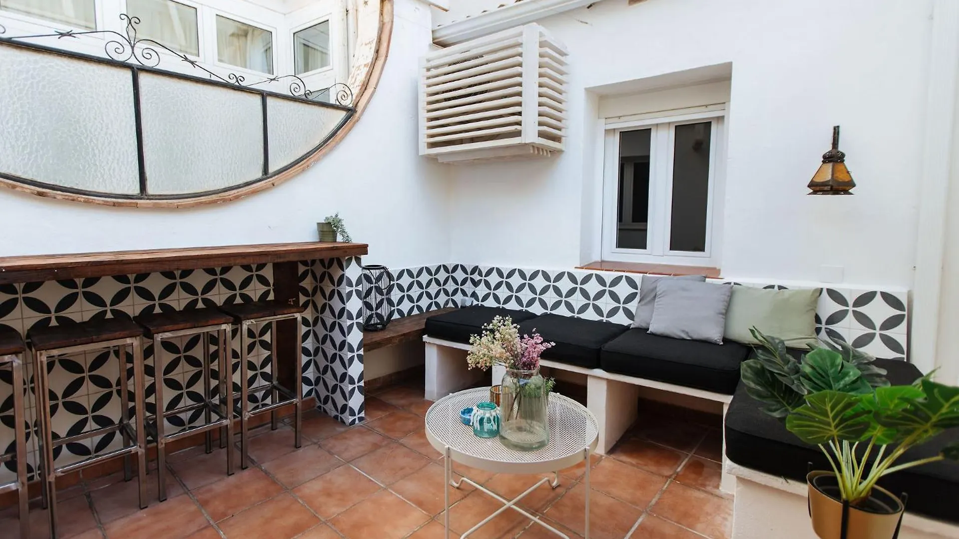 Casa Riad Met Prive Patio Malaga