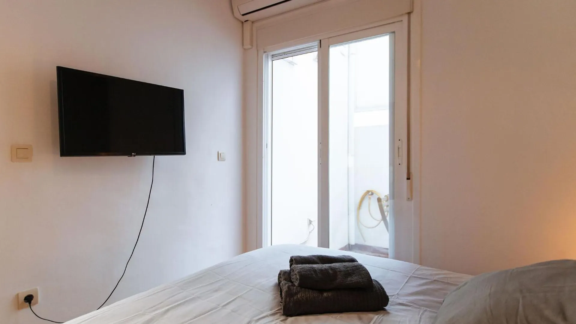 Casa Riad Met Prive Patio Malaga Spain